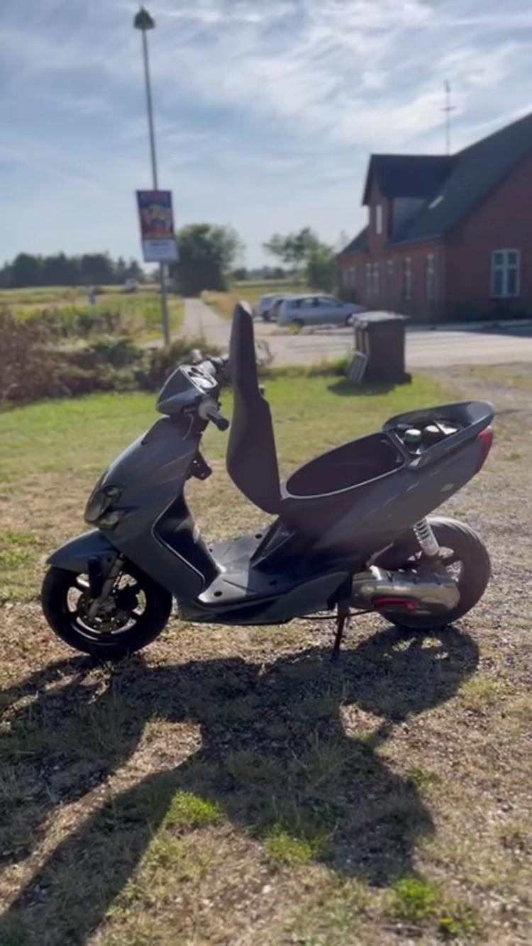 Yamaha Jog r billede 6