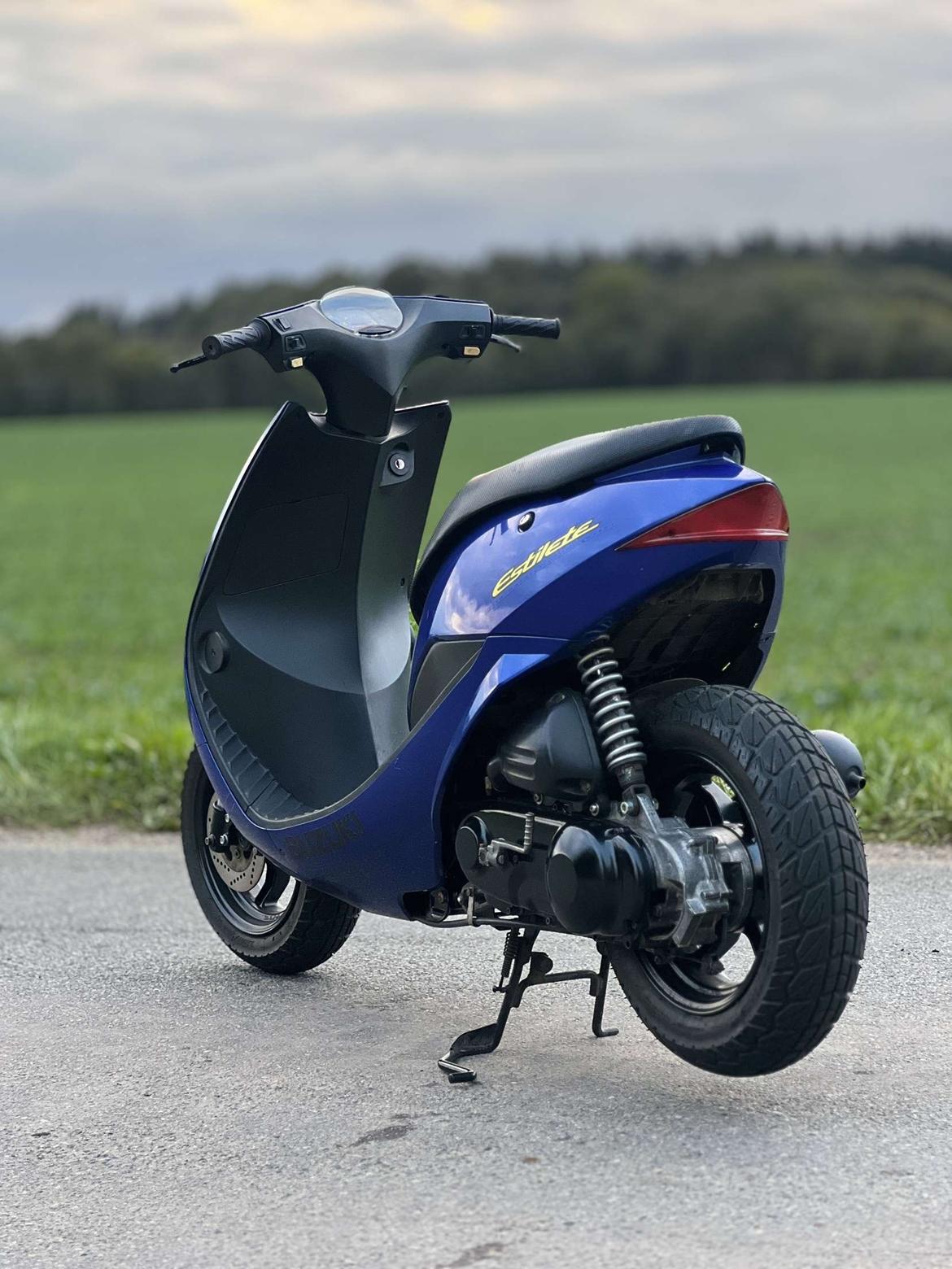Suzuki Estilete billede 3