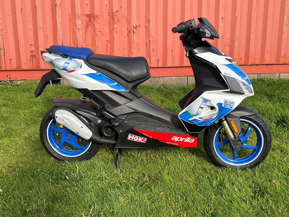 Aprilia Sr 50 Factory billede 4