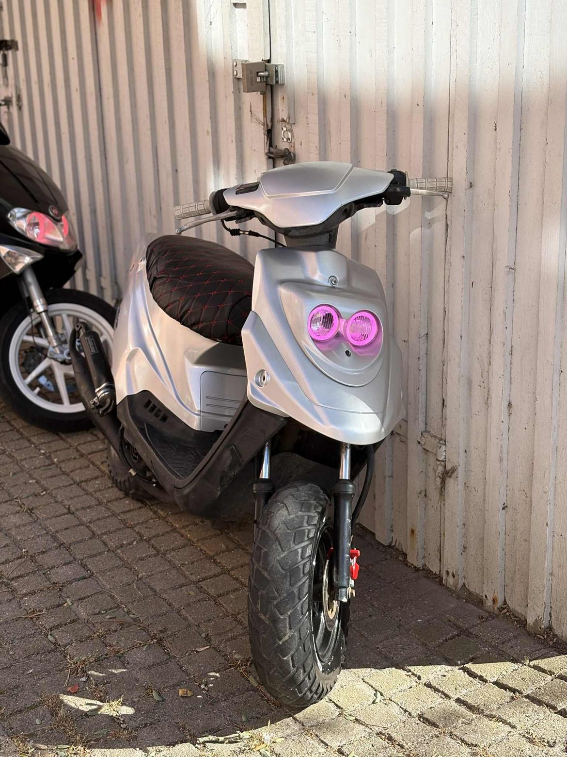 PGO Hot 50  billede 2