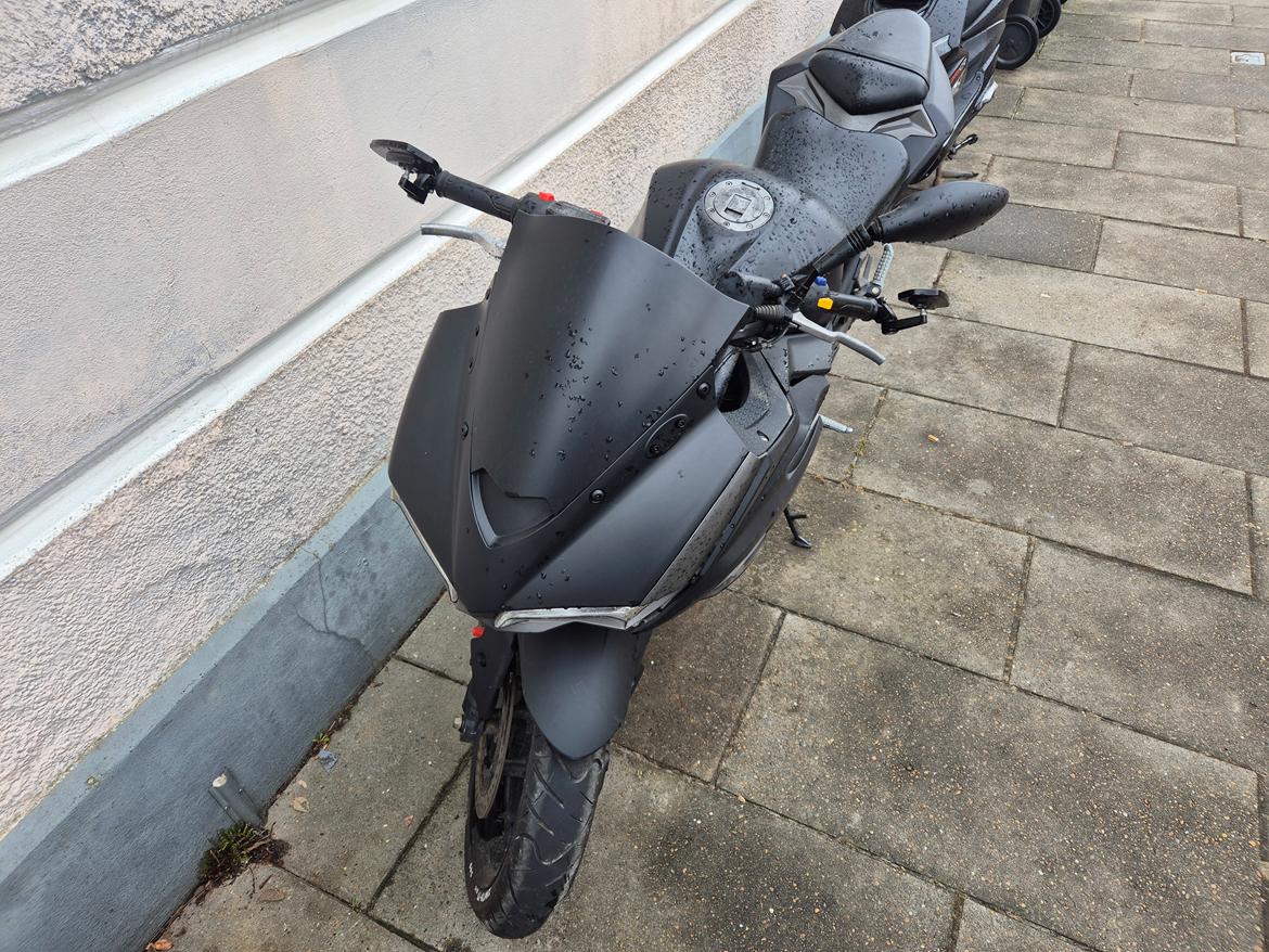 Yamasaki YM50-10 billede 2