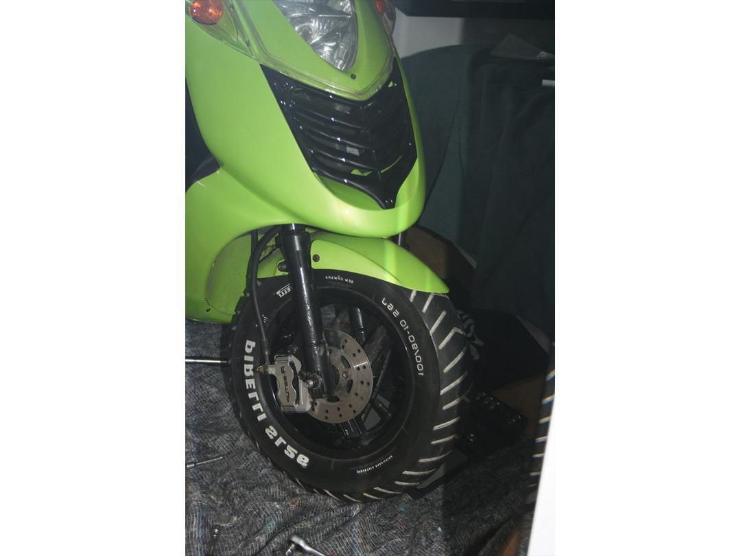 Aprilia Sonic billede 2