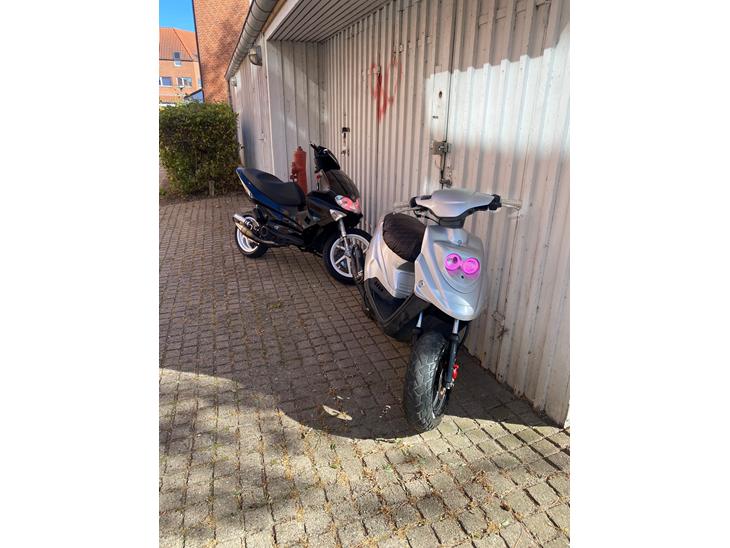 {{currentPhoto.altText}} billede {{currentPhoto.number}}