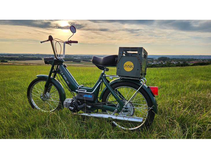 {{currentPhoto.altText}} billede {{currentPhoto.number}}