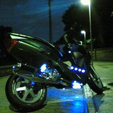 Yamaha Jog R - ROED!