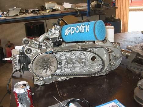 Suzuki street magic projekt - ved at samle motor billede 2