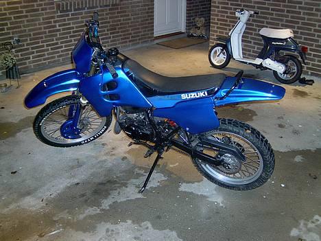 Suzuki RMX   SOLGT billede 4