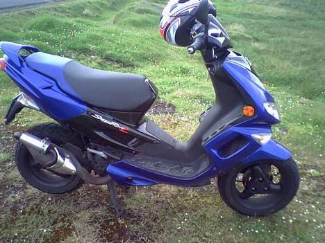 Peugeot Speedfight 2 LC - Fra siden. Og ja, det er ikke en tunings udstødning! billede 10