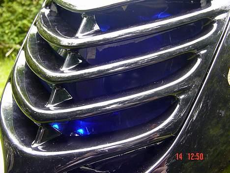 Aprilia sonic GP - se os mit anlæg på http://www.hifigalleri.dk/html/gal_visbil.asp?ID=1132 billede 11