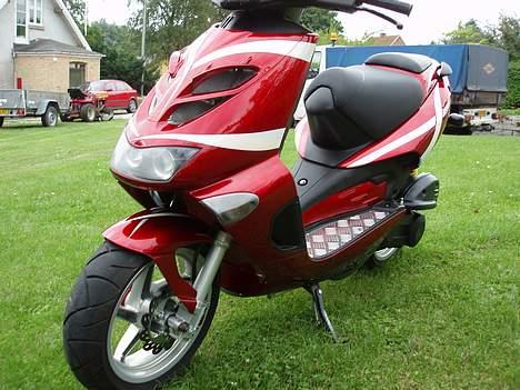 Aprilia sr50 ditech (Roed Design) billede 3