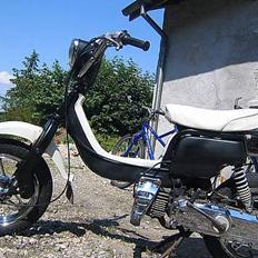 Suzuki Fz Chrom solgt