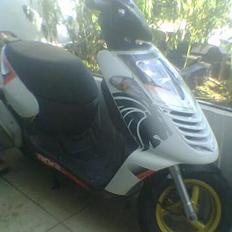 Aprilia sonic solgt