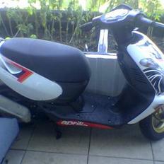 Aprilia sonic solgt