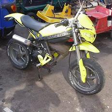 Suzuki Street Magic(Solgt)