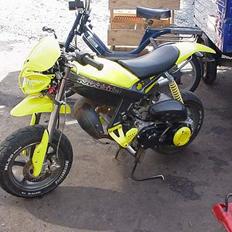 Suzuki Street Magic(Solgt)