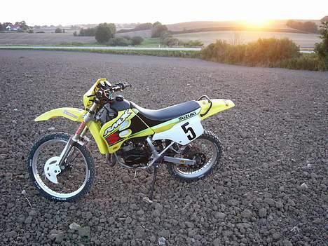 Suzuki RMX ER SOLGT billede 7