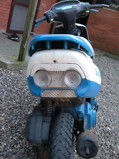 Honda SFX *solgt* - Dørkplade ved baglygte og resten af bagskærmen... billede 14