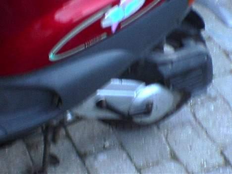 Piaggio Zip Det Røde Lyn billede 10