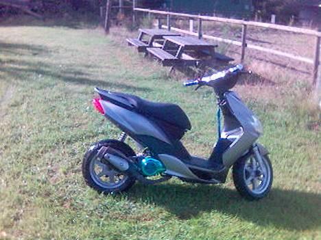 Yamaha jog r billede 2