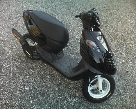 Aprilia Sonic *Anned-G* - Her min sonic færdig.. billede 6