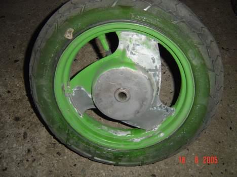 Suzuki fz-jog smidt ud - det så hva jeg har nået ind t videre.. man er jo en travl herre ;P billede 7