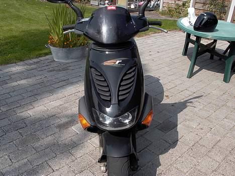 Aprilia SR 50 LC DD SOLGT! billede 2