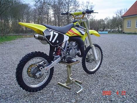 Suzuki 85 solgt billede 4