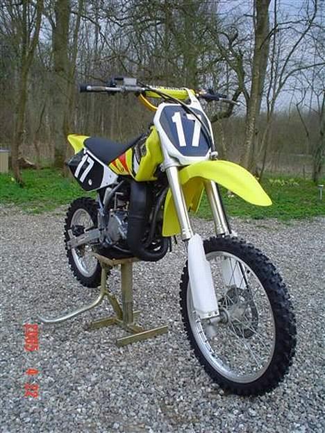 Suzuki 85 solgt billede 5