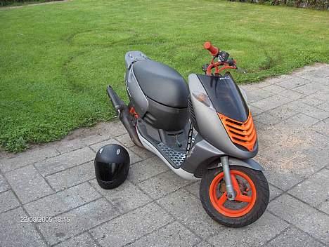 Aprilia Sonic tilsalg - Hvad er der mon sket med græsset:P billede 15