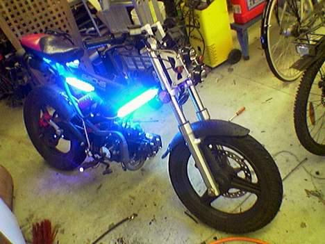 Sachs Madass Mrk. II (solgt) - Det er så i garagen med loftslys. billede 17