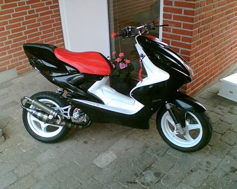 Yamaha Aerox LC (C30 Galskab) billede 6
