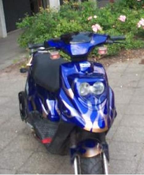 PGO HOT 50 billede 1