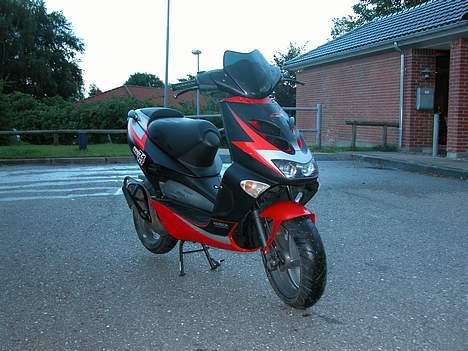 Aprilia Sr 50 Ditech (SOLGT) billede 9