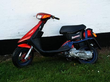 Yamaha Jog LC [SOLGT] - Nye pics idag d. 2/10/05 billede 2