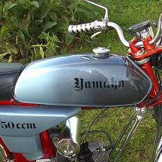 Yamaha K1 ps. den er stålet!!