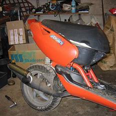 Aprilia Sonic_Sr ( totalskadet )