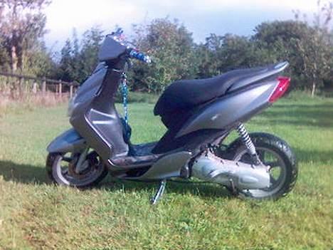 Yamaha jog r billede 10