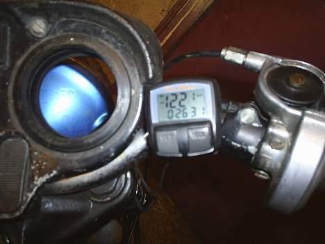 Puch Monza/Daytona 6g SOLGT - Topfart i 5 gear ( har stadig 6 ) :D vejen var ikke længere billede 9