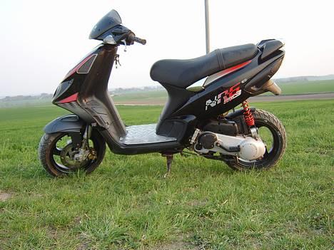 Piaggio NRG MC3 (SOLGT) billede 7