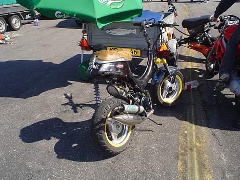 PGO Raceren (Byttet) - Nede til Als 05. læg mærke til knækket på udstødningen.. det er lilla det ser nice ud.. billede 17