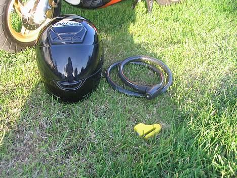 Aprilia Sonic Gp Sbk "Solgt" - Min hjelm og låse billede 7