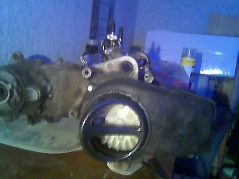 PGO PMX SPORT - kraftværket fra siden(TAGET MED MOBIL) billede 15