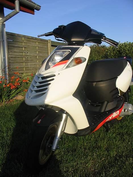 Aprilia Sonic Gp Sbk "Solgt" billede 10