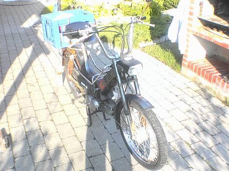 Puch kl -PROJEKT- - ALLE billederne er taget med min telefon. . . . . sååe er ikk så go´e billede 1