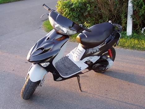 Adly jaa... (Stjålet) :-( - sådan ser den så ud nu efter mit tredje projekt... billede 4