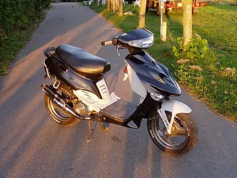 Adly jaa... (Stjålet) :-( - sådan ser den så ud nu efter mit tredje projekt... billede 6