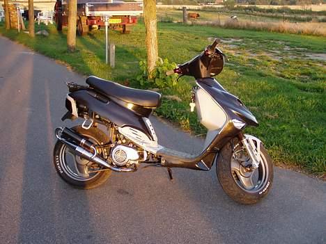 Adly jaa... (Stjålet) :-( - sådan ser den så ud nu efter mit tredje projekt... billede 9