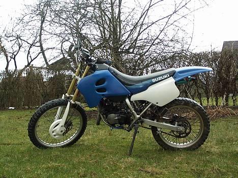 Suzuki RMX (Byttet) - Ny malet. billede 1
