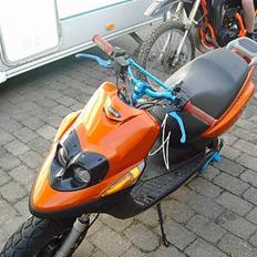 Yamaha Bws NG TIL SALG