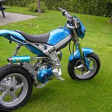 Suzuki Street Magic - Solgt